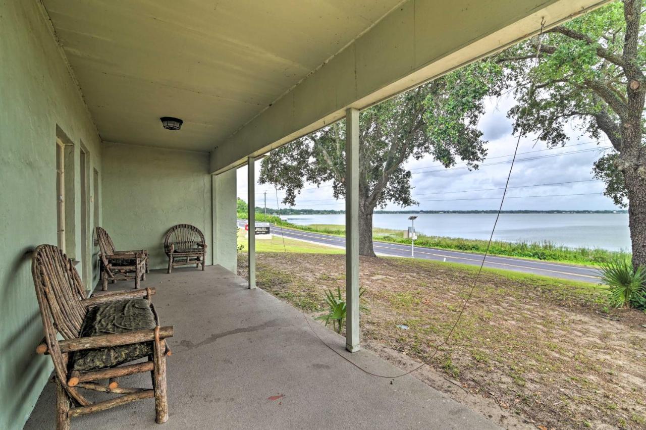 Pet-Friendly Auburndale House With Lake Views! Kültér fotó