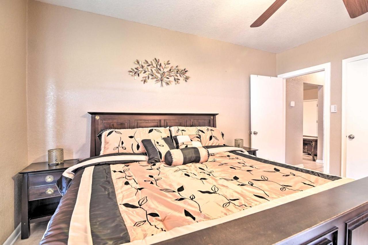 Pet-Friendly Auburndale House With Lake Views! Kültér fotó